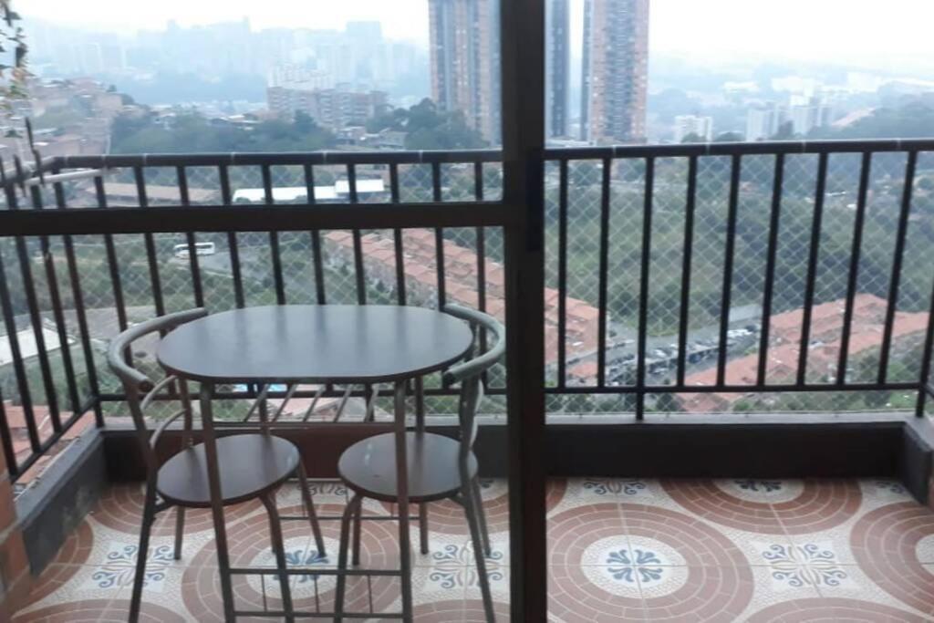 Hermoso Y Acogedor Apartamento En Belen Rodeo Alto Apartment Medellin Exterior photo