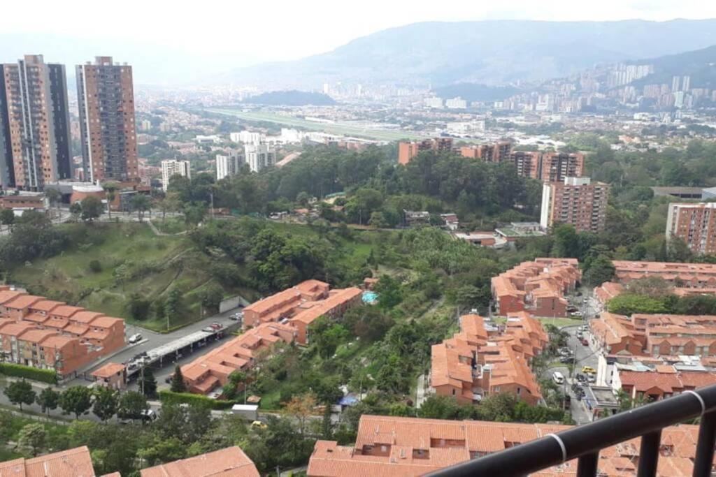 Hermoso Y Acogedor Apartamento En Belen Rodeo Alto Apartment Medellin Exterior photo